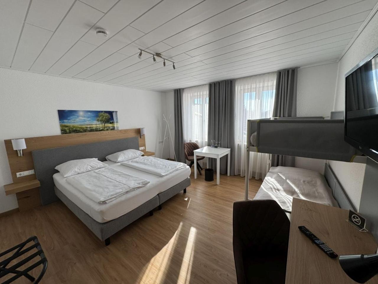 Schlappinger-hof 3*