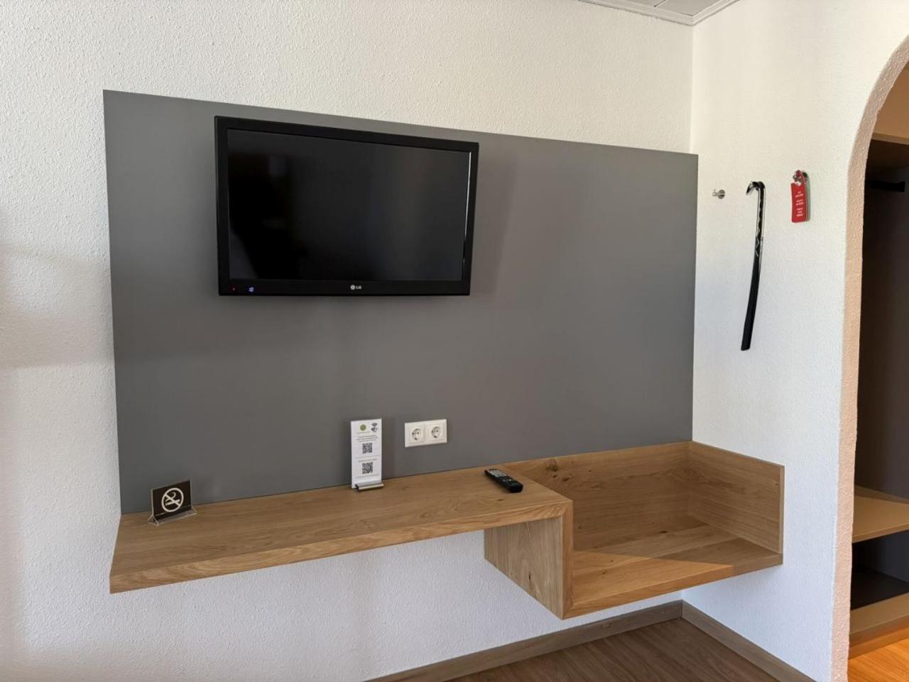 Schlappinger-hof 3*
